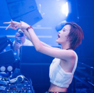 2025精选125首夜店dj车载高清mv（1080p高清）